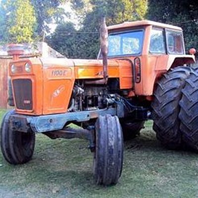 Timeline: Historia del tractor