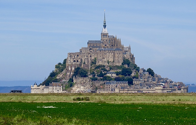 Surgimiento de monasterios
