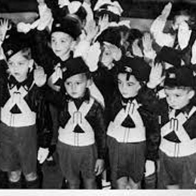 Timeline: Il fascismo