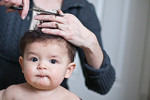 Primer corte de pelo: "Mot"