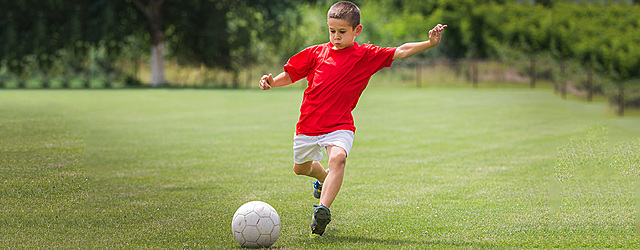 Mis primeras patadas al balón