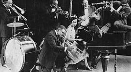 Timeline: Theatre of the 1920's