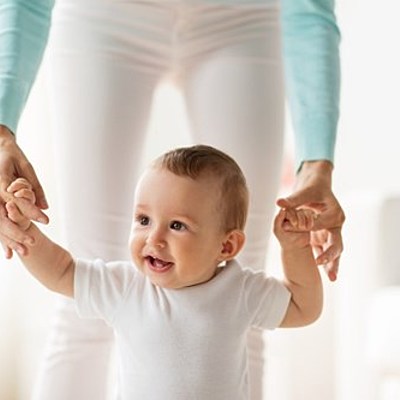 Timeline:  Le développement moteur et sensoriel de l’être humain