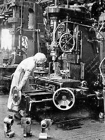 1750 – 1900 (Revolución Industrial)