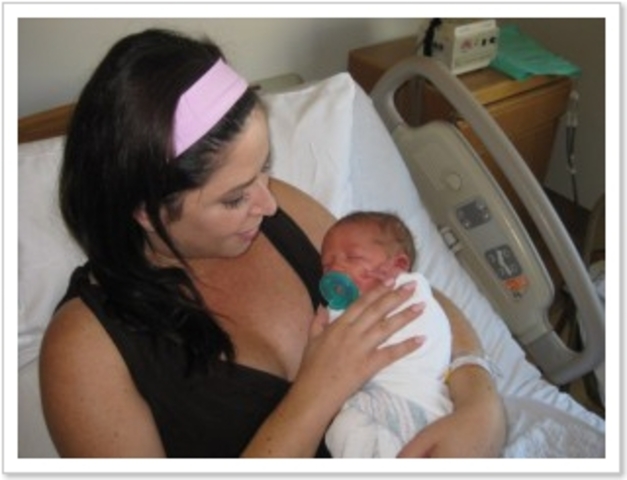 Mother and baby are united, 12pm