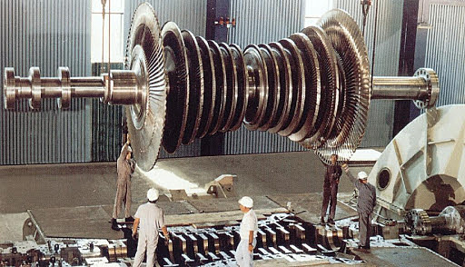 Se inventa la turbina de vapor