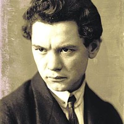 Timeline: József Attila