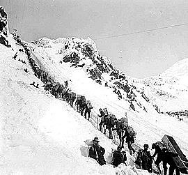 1896: Debut de la ruee vers l'or du klondike