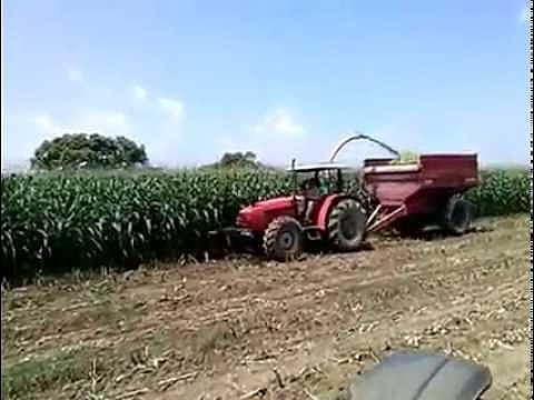 Tractor cosechador