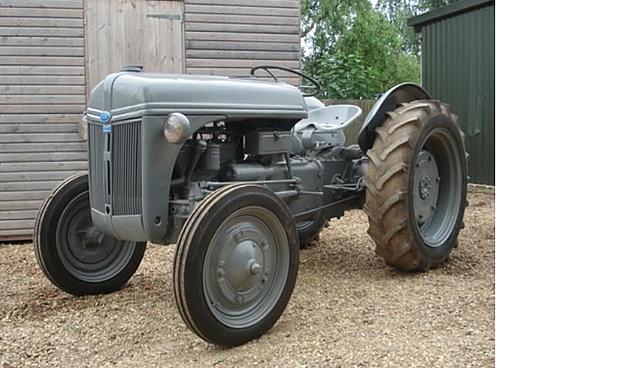 Padre del Tractor Moderno