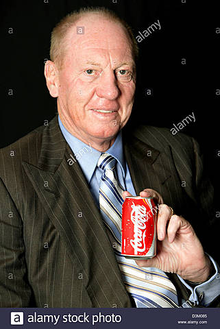 Neville isdell se convierte en director general de coca cola