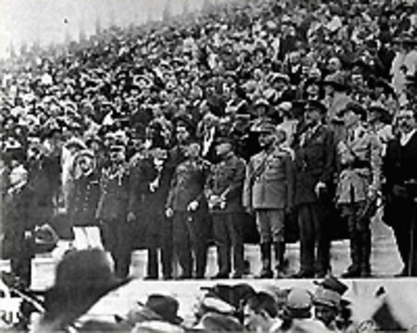 the armistice treaty allowed the allies access to the Dardenelles