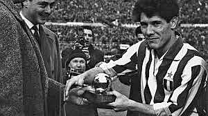Primer jugador de la juventus en ganar un balón de oro