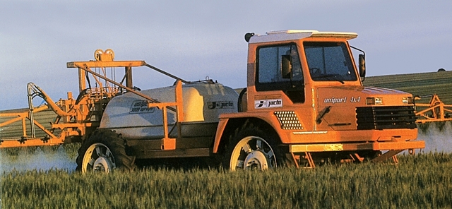 Fundado o Colégio Shunji Nishimura