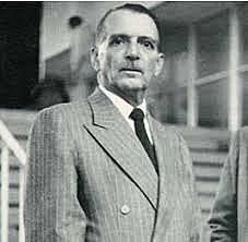 Nascimento de Roberto Mange