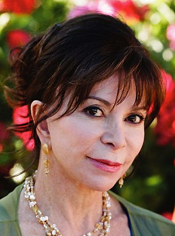 Nacio Isabel Allende