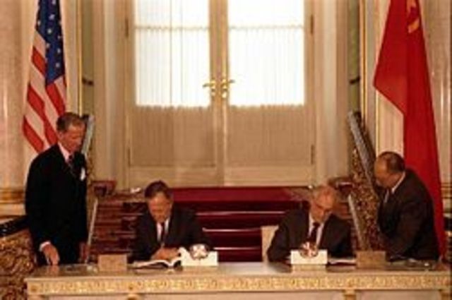START I Treaty signed