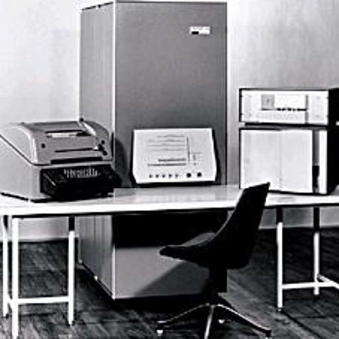 primer mini computador