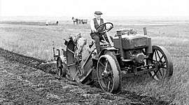 Timeline: HISTORIA DEL TRACTOR