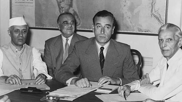 Llega a Delhi el virrey Luis Mountbatten