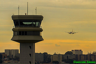 Controle de Tráfico Aéreo