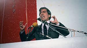 Se presento como candidato