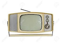 Surge la televison como compatencia de la radio