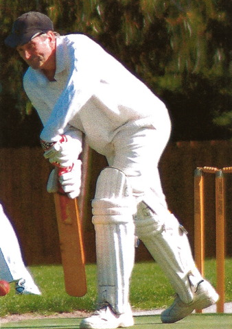 Ian wins Third XI Batting and Bowling Trophies