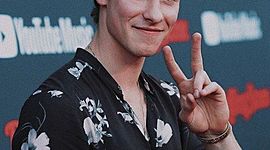 Timeline: Shawn Mendes