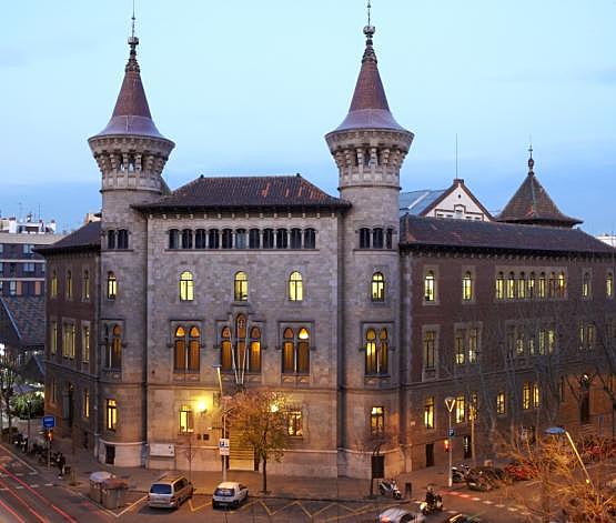 ENTRO AL CONSERVATORI DE MÚSICA DE BARCELONA