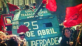 Timeline: La revolución de los claveles. 25 abril de 1974