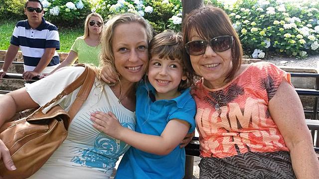 I go to school gente miuda