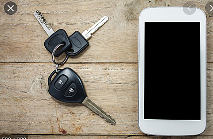 El mòvil i claus de casa