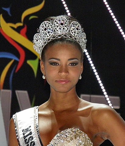 MISS UNIVERSE 2011