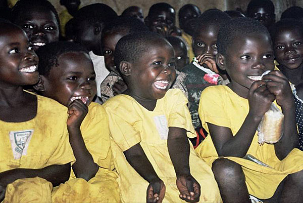 EPIDEMIA DE LA RISA TANGANICA