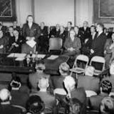 Timeline: II GUERRA MUNDIAL (conferencias de paz)