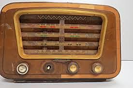 Educação pelo Rádio