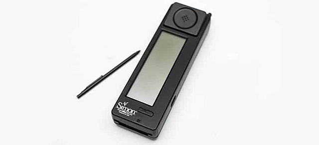 Primer teléfono inteligente