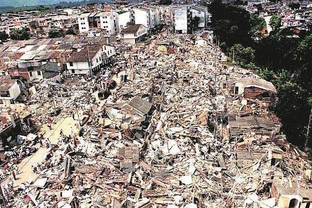 Revolución De La Educación En El Qundío