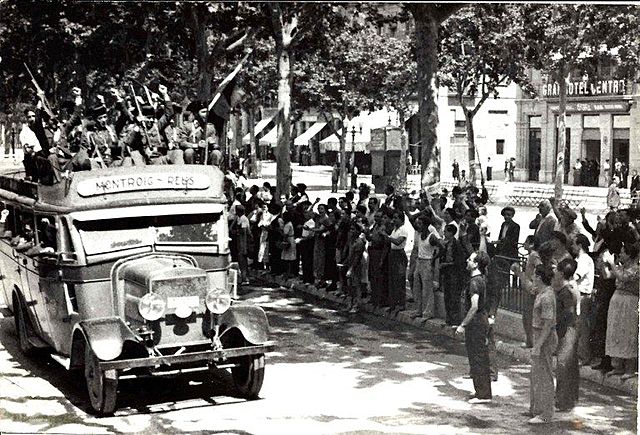 Fi de la guerra (1 d'abril)