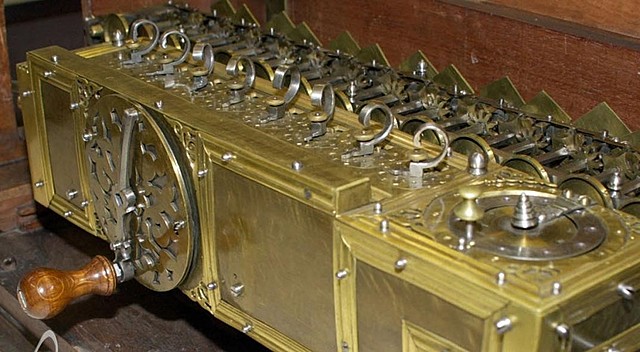 Gottfried Wilhelm Leibniz calculadora 1673