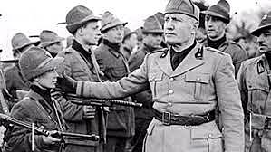 Mussolini (Biografía)