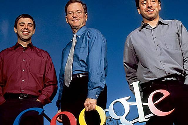 Eric Schmidt, Larry Page y Sergey Brin (Google).