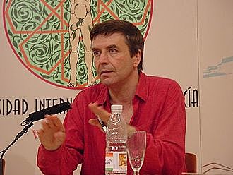 Carlos Fernández Liria