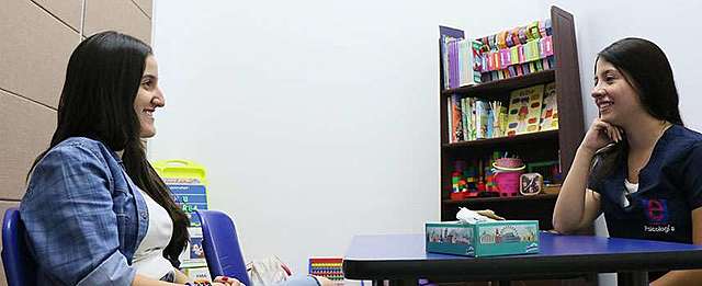 Expansión de especializaciones únicas en la región.