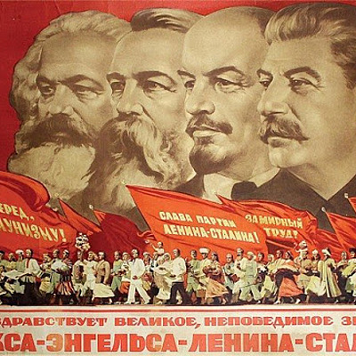 Timeline: Revolução Russa - Ana Beatriz Marques n°20 e Rana Targa n°32