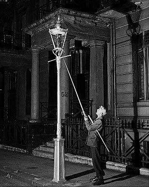 Instalación de alumbrado público en la CDMX