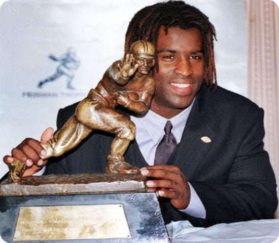 Ricky Williams Wins Heisman Trophy