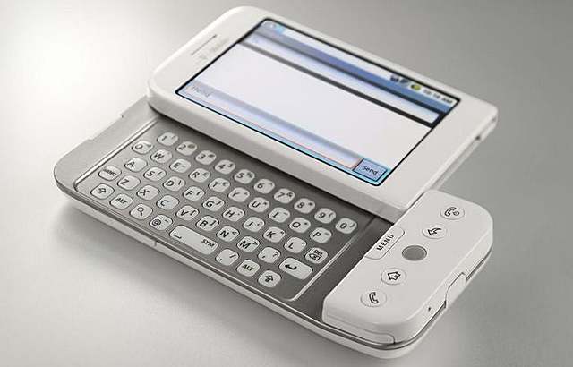 Android 1.0 Apple Pie (La llegada al primer dispositivo)
