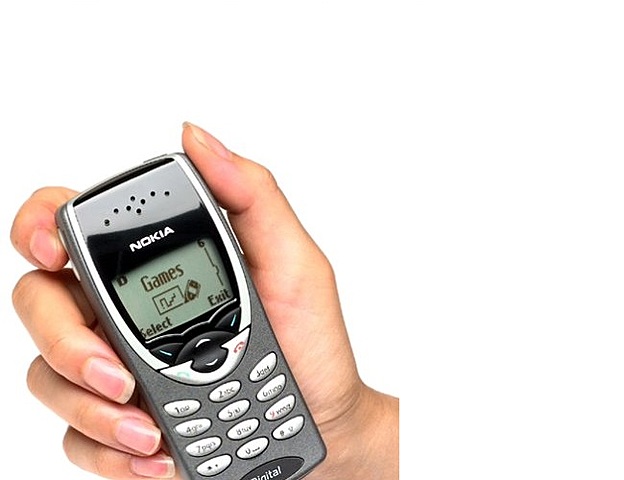 Nokia 8260